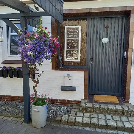 Ferien Zwischen Den Meeren Juebek Exterior photo