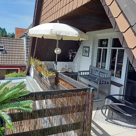 Ferien Zwischen Den Meeren Juebek Exterior photo